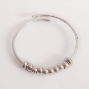 Stresslet Alternating Beads